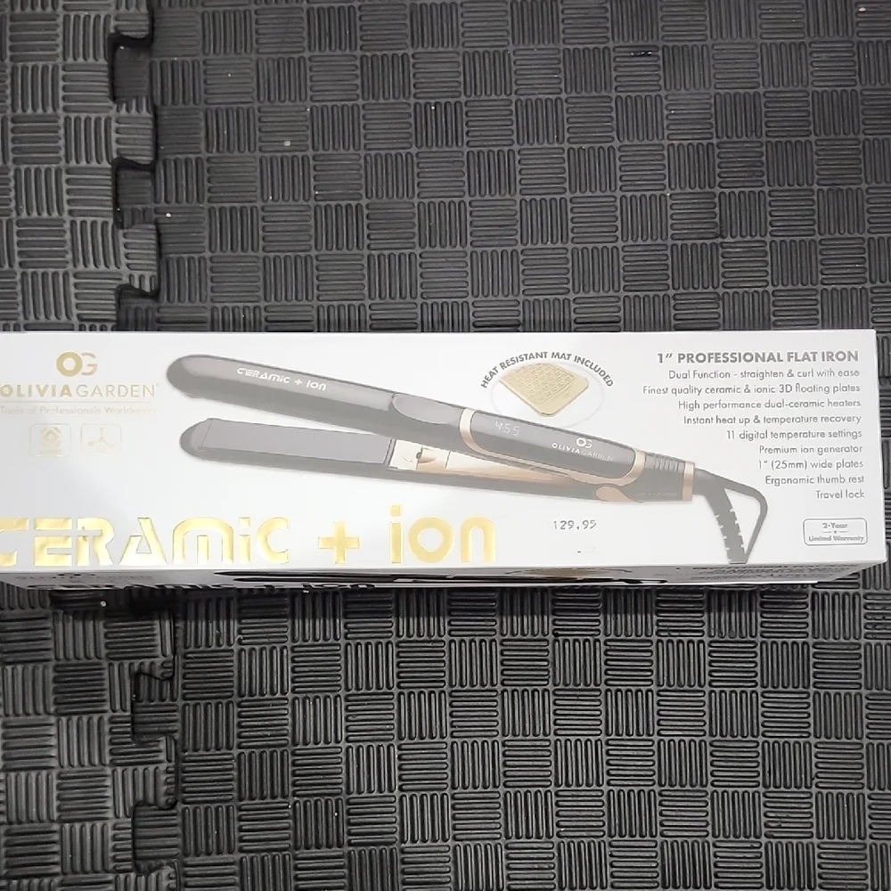 Black and Gold Professional Flat Iron